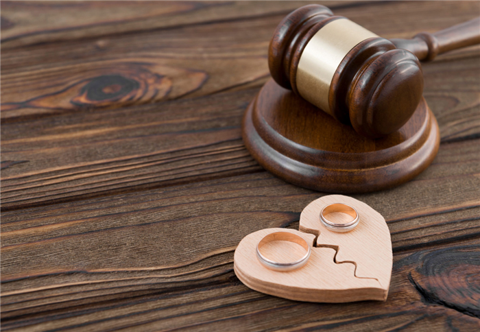 Расторжение брака в суде