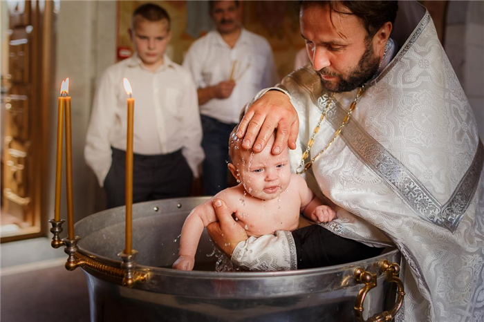 Приметы и традиции, связанные с таинством Крещения