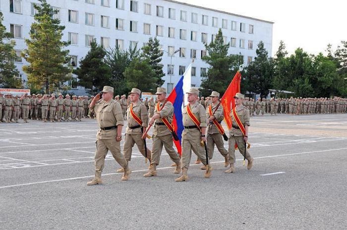 Служба по контракту и зарплата в Таджикистане