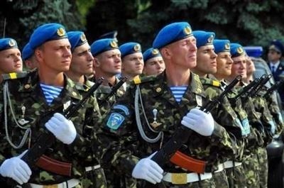 Сколько служат срочники в армии России?